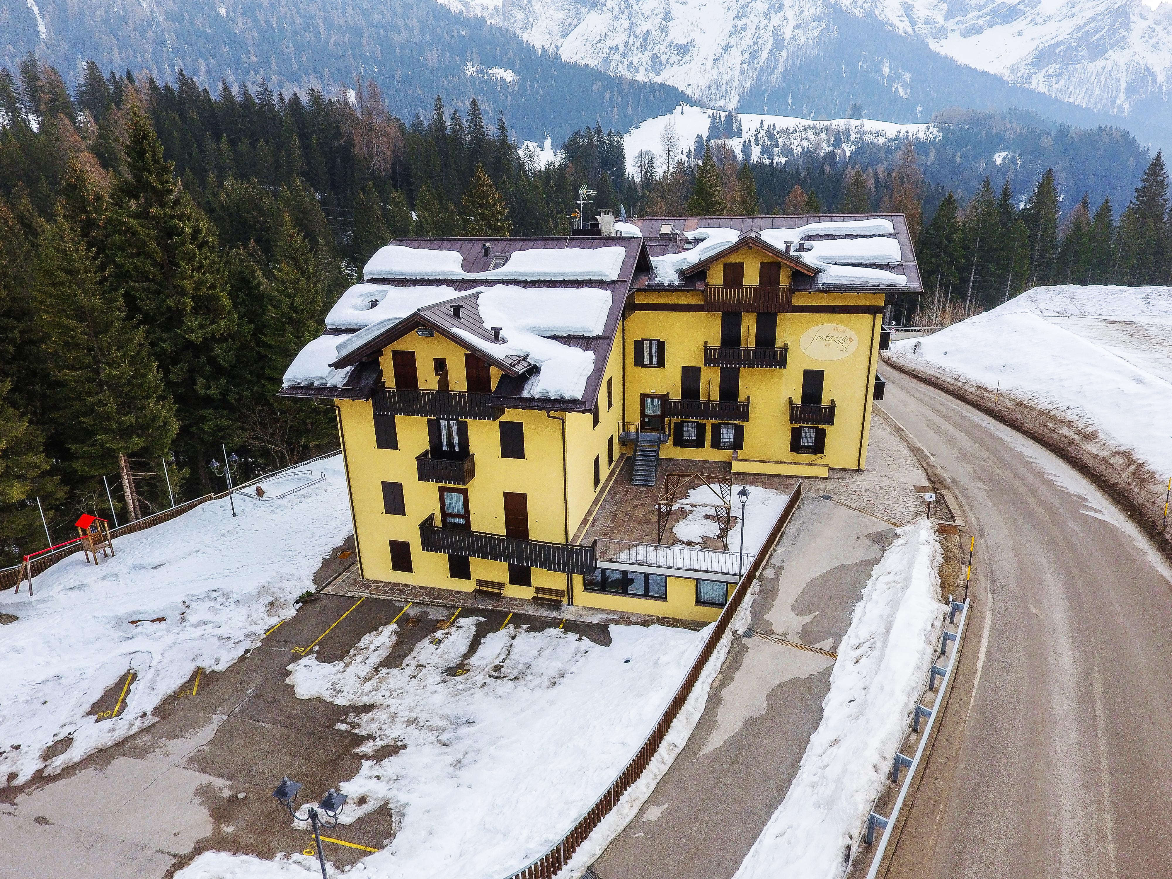 Gh Hotel Fratazza Sankt Martin am Sismunthbach Exterior foto