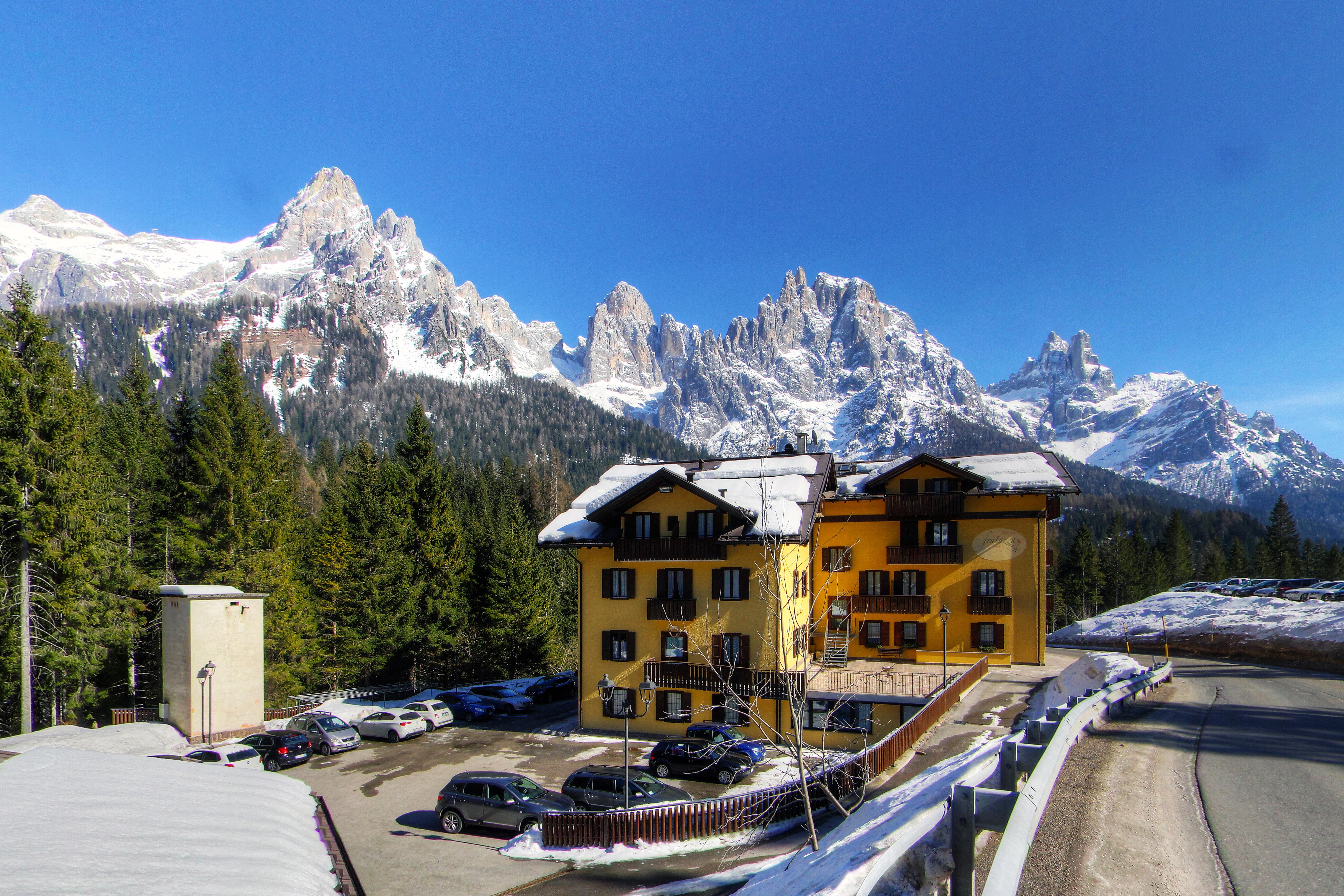 Gh Hotel Fratazza Sankt Martin am Sismunthbach Exterior foto